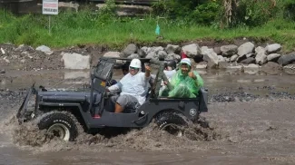 JEEEP KALIKUNING JOJGJA